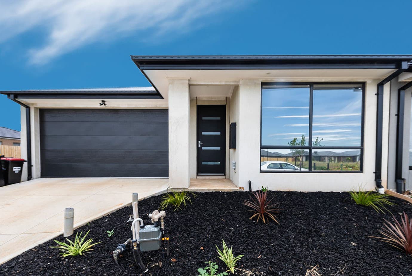 60 Guthrie Dr