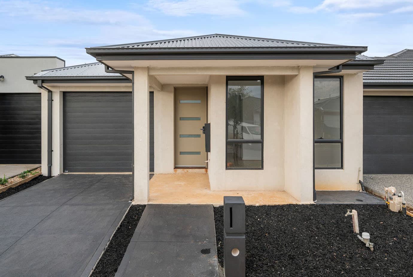 7 Ballad St