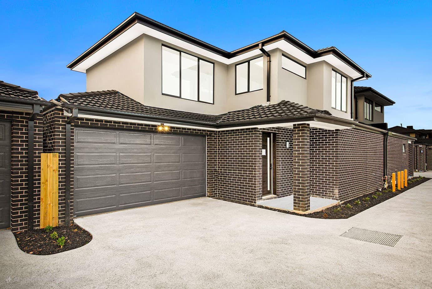 7 Castlegate Pl